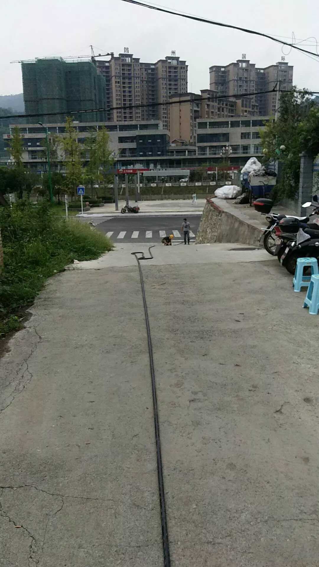 湖南電梯維修:放補償鏈